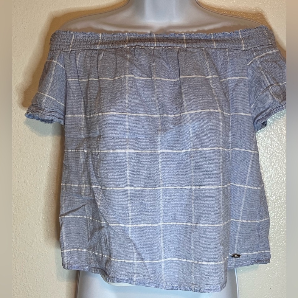 Guess off the shoulder blouse